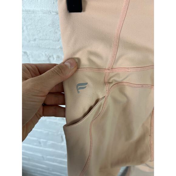 Fabletics Women's High Waisted Capri Leggings Stretch Peach Size Small - Picture 3 of 4